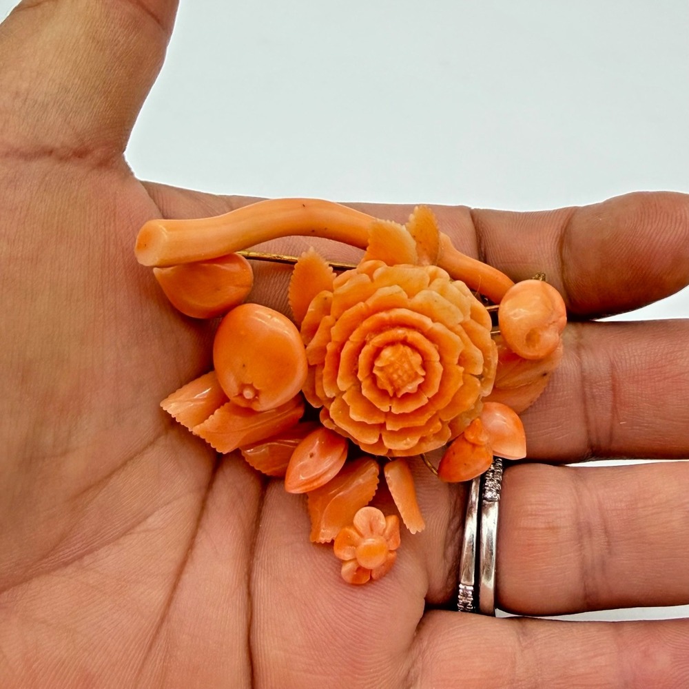 Antique Victorian Gold Angel Skin Coral Floral Bouquet Brooch C Clasp Dangle - Picture 3 of 16